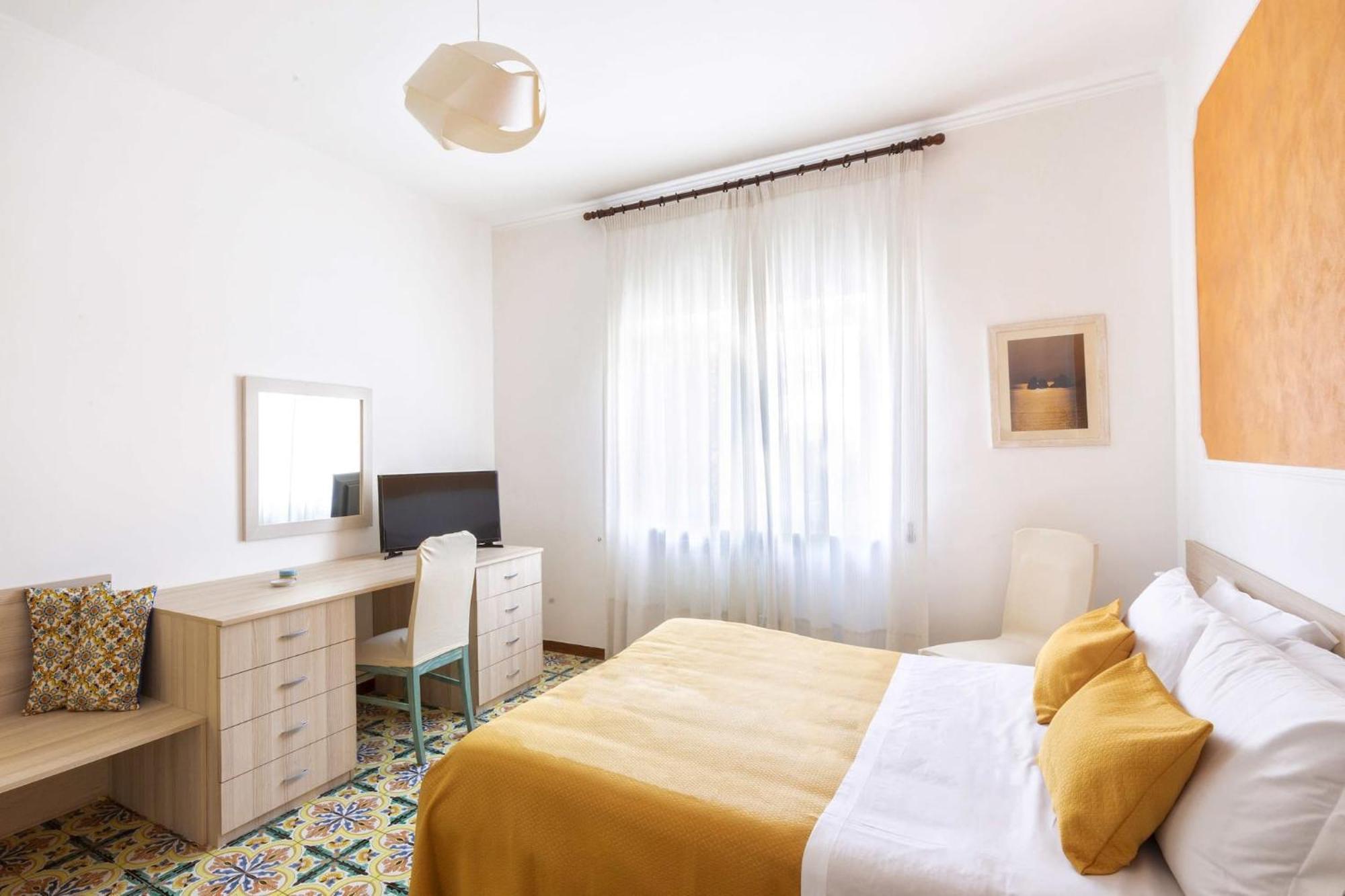 Sorrentovibes - Modern Apartment With Terrace, Swimming Pool&Tennis エクステリア 写真