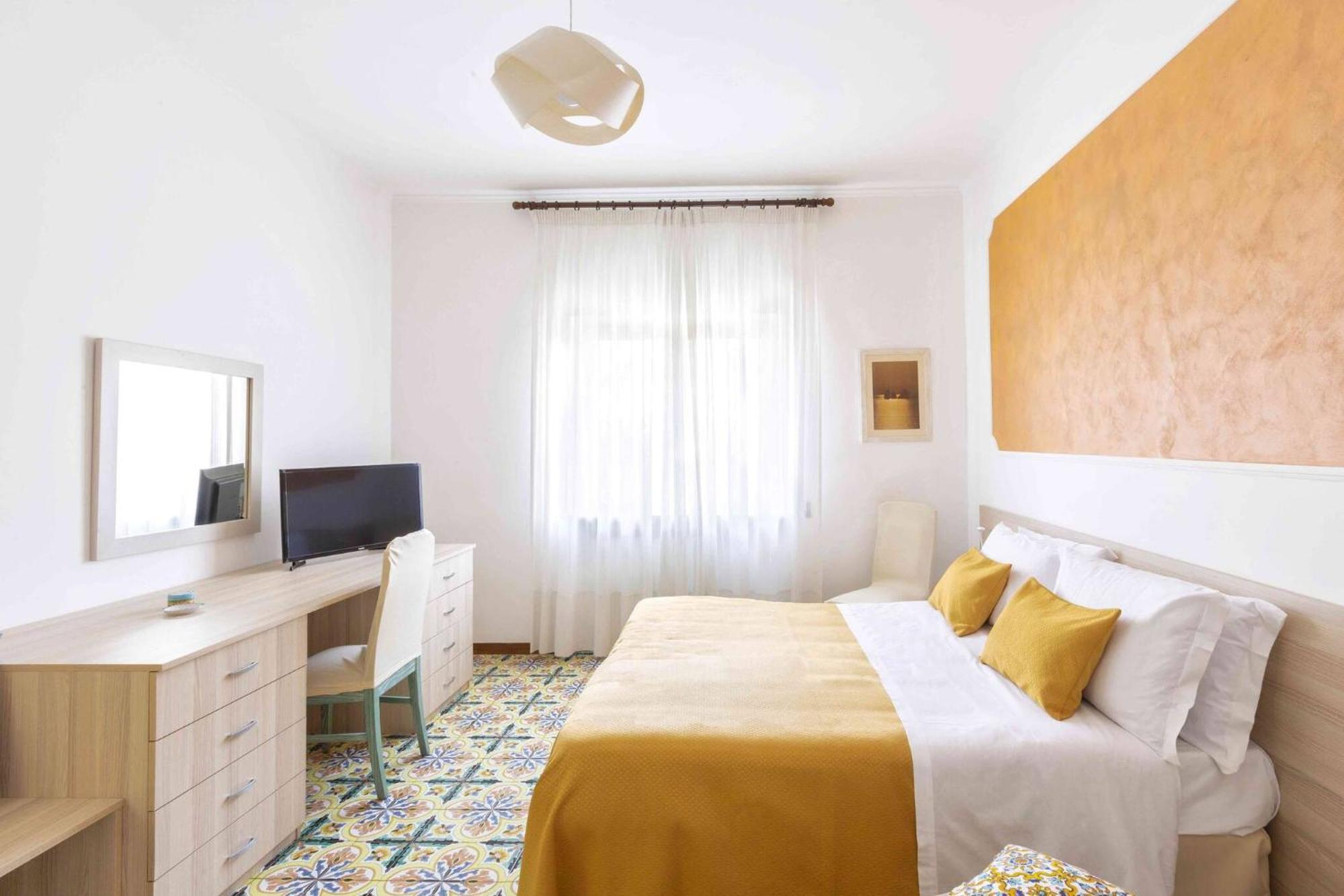 Sorrentovibes - Modern Apartment With Terrace, Swimming Pool&Tennis エクステリア 写真