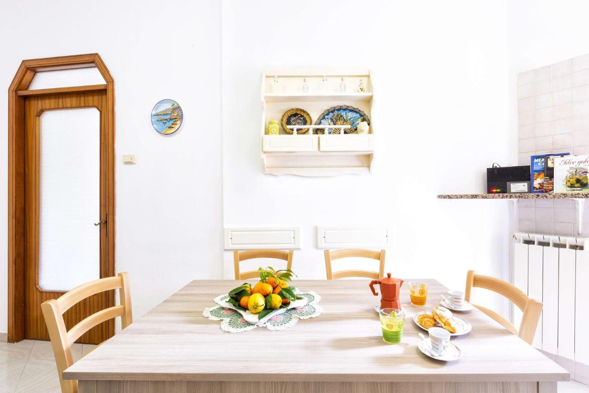Sorrentovibes - Modern Apartment With Terrace, Swimming Pool&Tennis エクステリア 写真