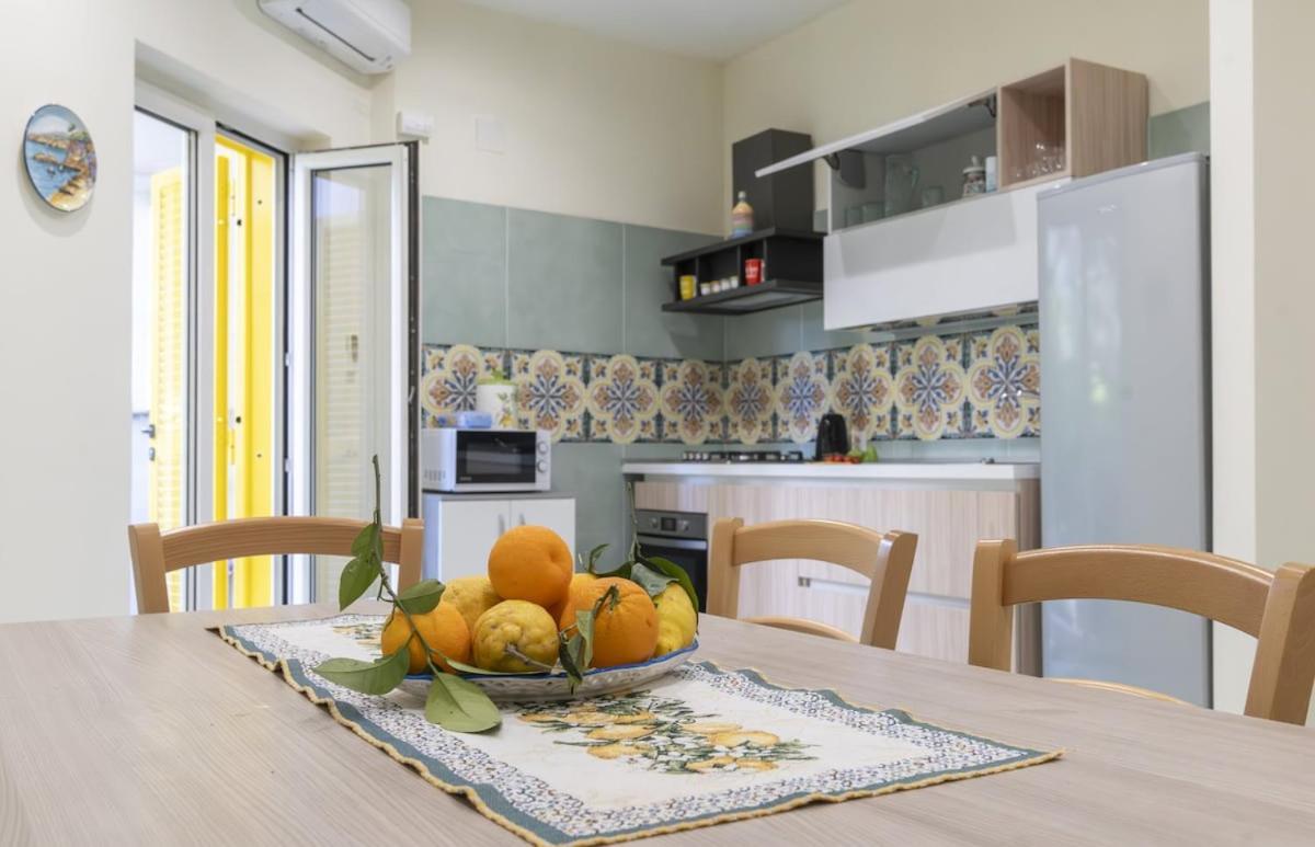 Sorrentovibes - Modern Apartment With Terrace, Swimming Pool&Tennis エクステリア 写真