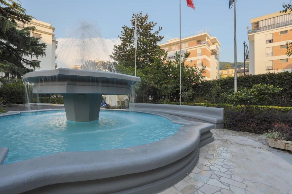 Sorrentovibes - Modern Apartment With Terrace, Swimming Pool&Tennis エクステリア 写真