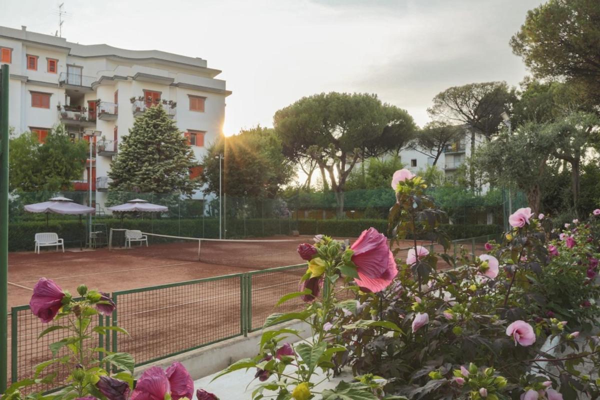 Sorrentovibes - Modern Apartment With Terrace, Swimming Pool&Tennis エクステリア 写真